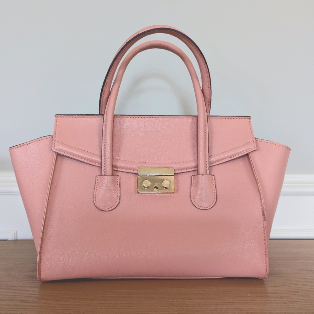 Light pink satchel